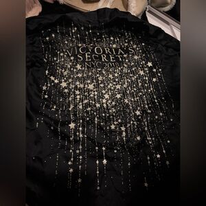 Victoria's Secret Black and Gold Starry Design Fashion Show NYC 2018